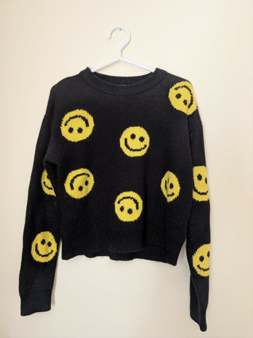 Urban Kids smiles sweater